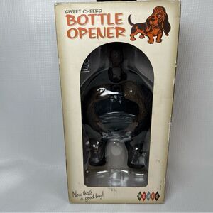 Wemco Sweet Cheeks Bottle Opener DOG BUTT Cast Iron  Wall Mount Fun Gift